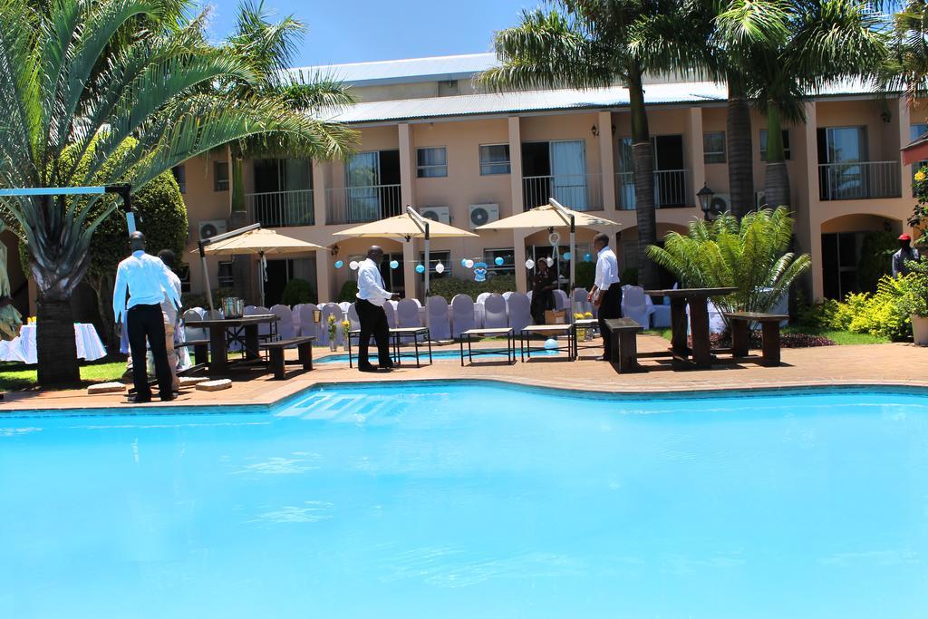 The George Hotel Manzini Exterior photo